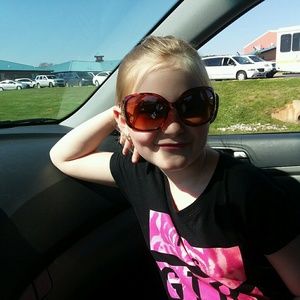 Meet your Posher, Wanda